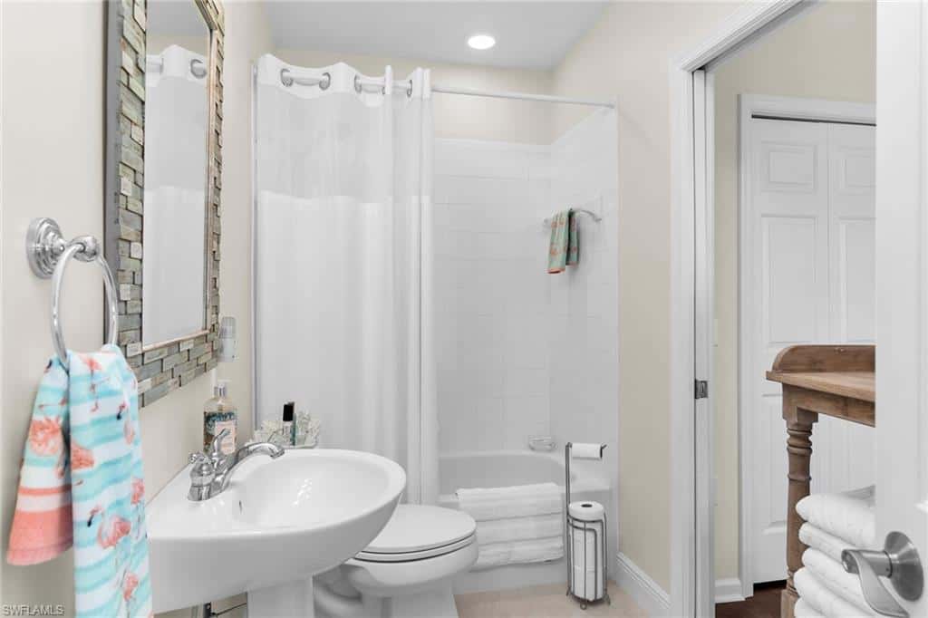3970 Deer Crossing Ct #105, Naples, photo 19