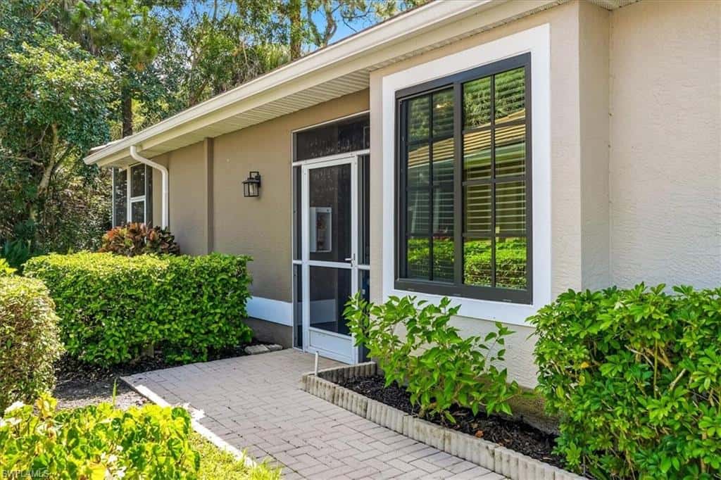 7550 Meadow Lakes Dr #4701, Naples, photo 32