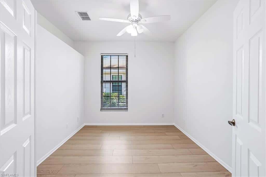 7550 Meadow Lakes Dr #4701, Naples, photo 28