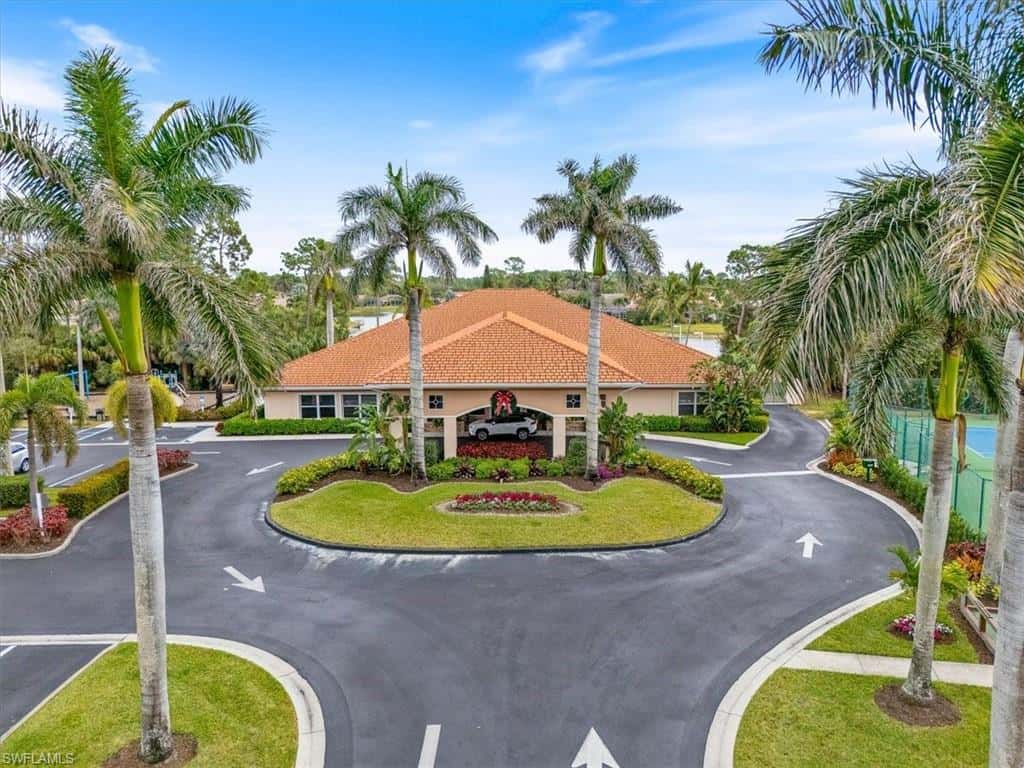 7550 Meadow Lakes Dr #4701, Naples, photo 33