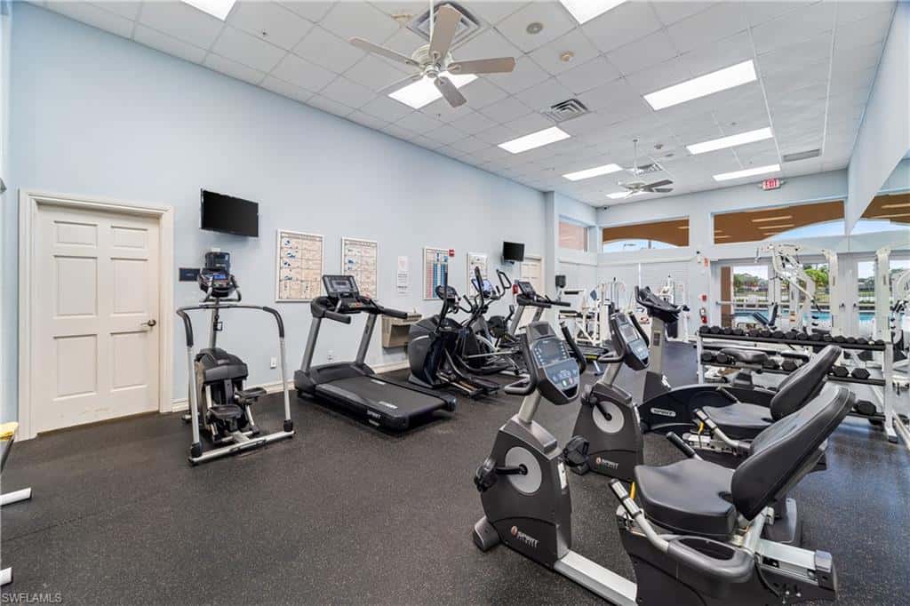 7550 Meadow Lakes Dr #4701, Naples, photo 37