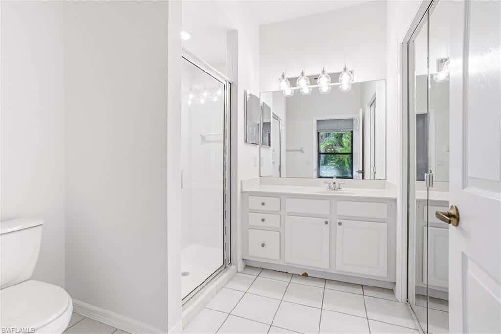 7550 Meadow Lakes Dr #4701, Naples, photo 21