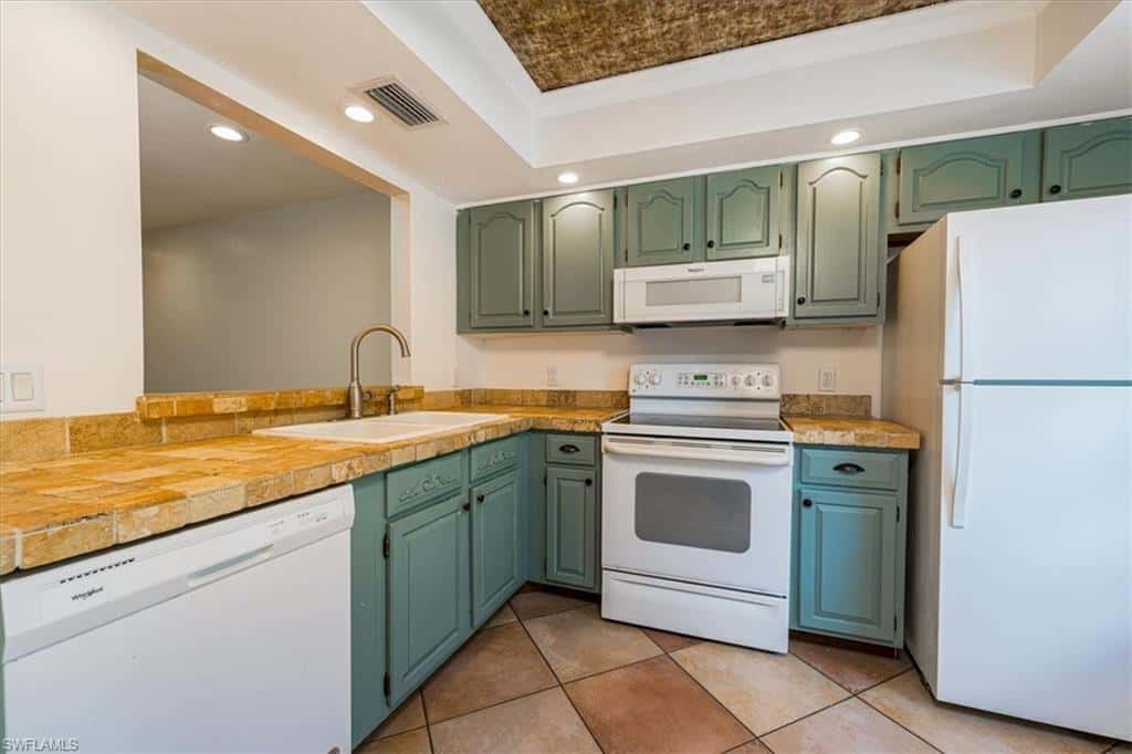 1025 Pine Isle Ln #1025, Naples, photo 4