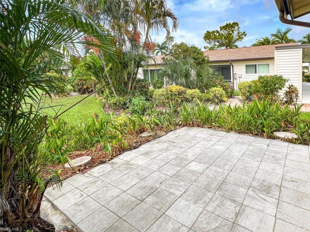 1025 Pine Isle Ln #1025, Naples, photo 25