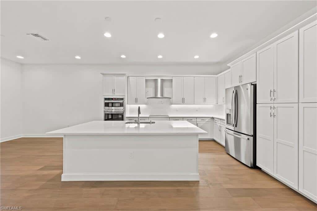 14313 Hogarth Pl, Fort Myers, photo 6