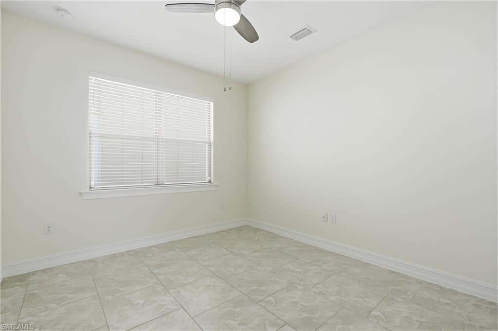 16329 Aberdeen Way, Naples, photo 21