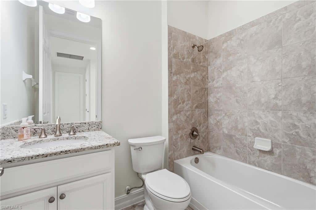 16329 Aberdeen Way, Naples, photo 23