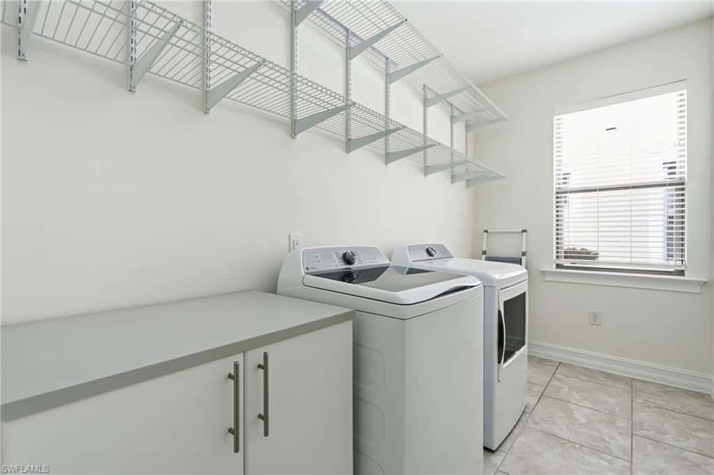 16329 Aberdeen Way, Naples, photo 28