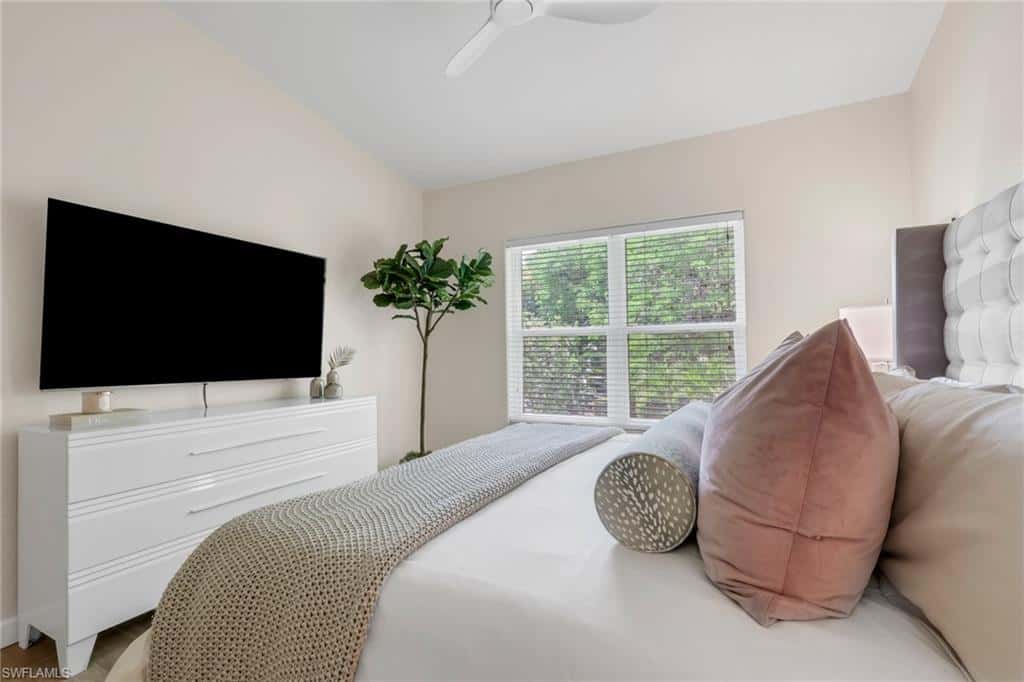 1215 Sarah Jean Cir #j205, Naples, photo 20