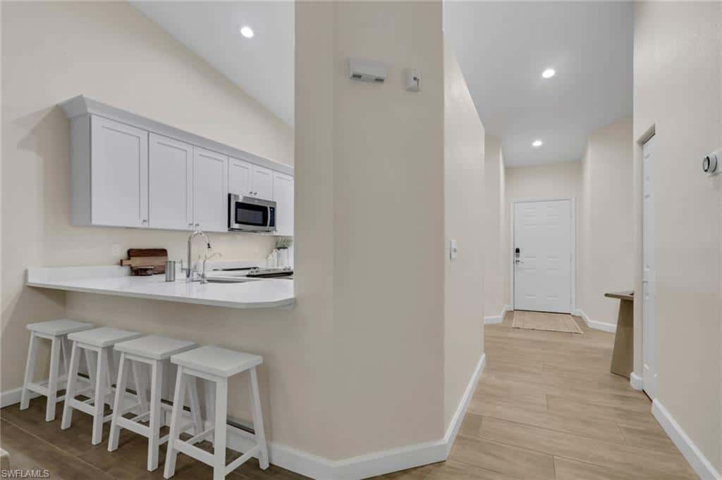1215 Sarah Jean Cir #j205, Naples, photo 9