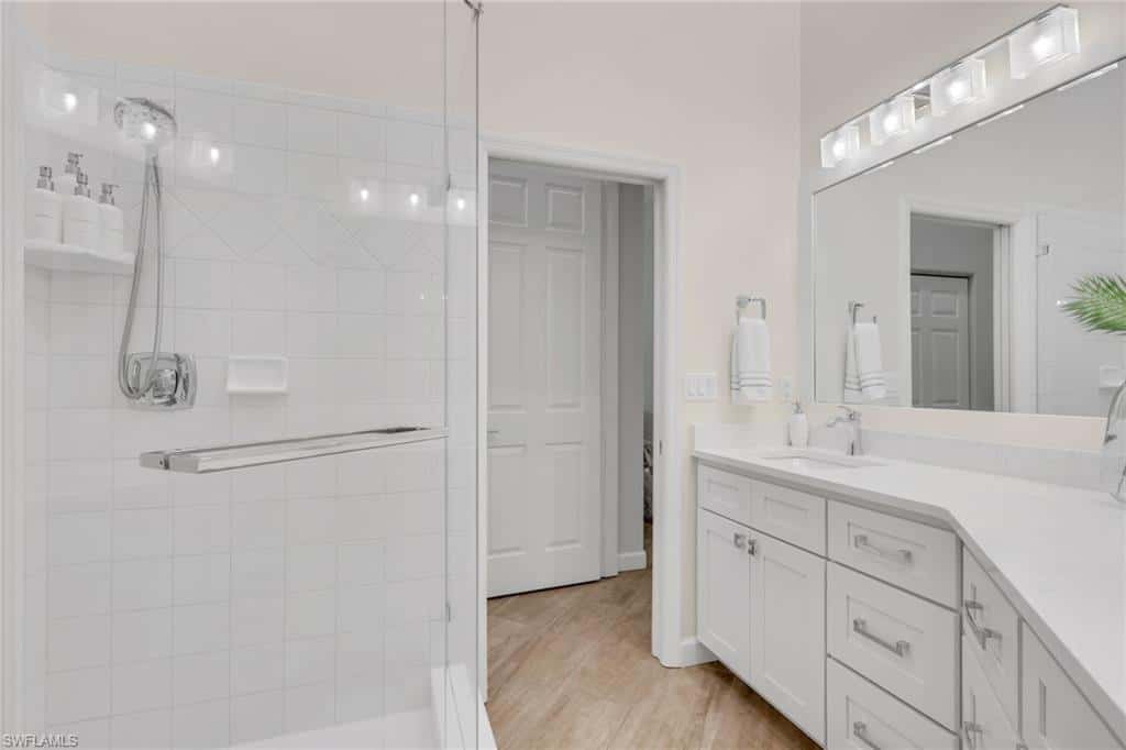 1215 Sarah Jean Cir #j205, Naples, photo 21
