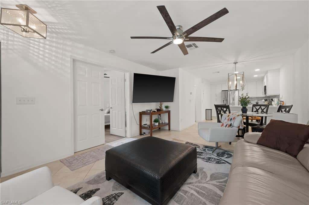 77 Emerald Woods Dr #i6, Naples, photo 5
