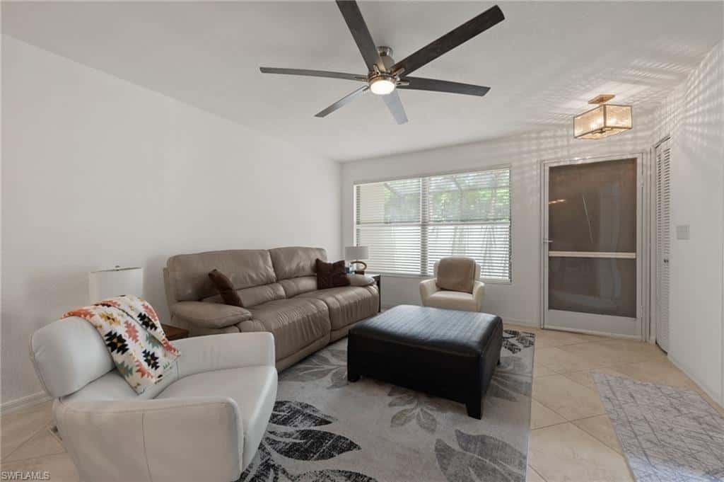 77 Emerald Woods Dr #i6, Naples, photo 4