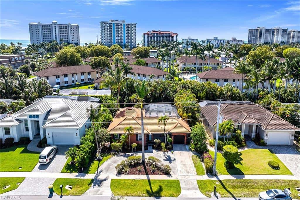 146 Greenbrier St, Marco Island, photo 30