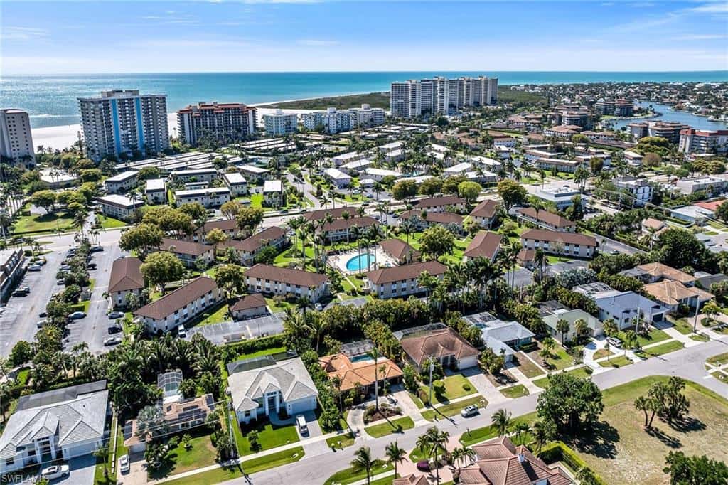 146 Greenbrier St, Marco Island, photo 38