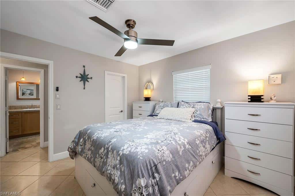 146 Greenbrier St, Marco Island, photo 19