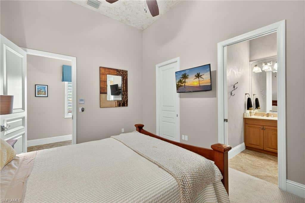 628 Venezia Grande Dr, Naples, photo 28