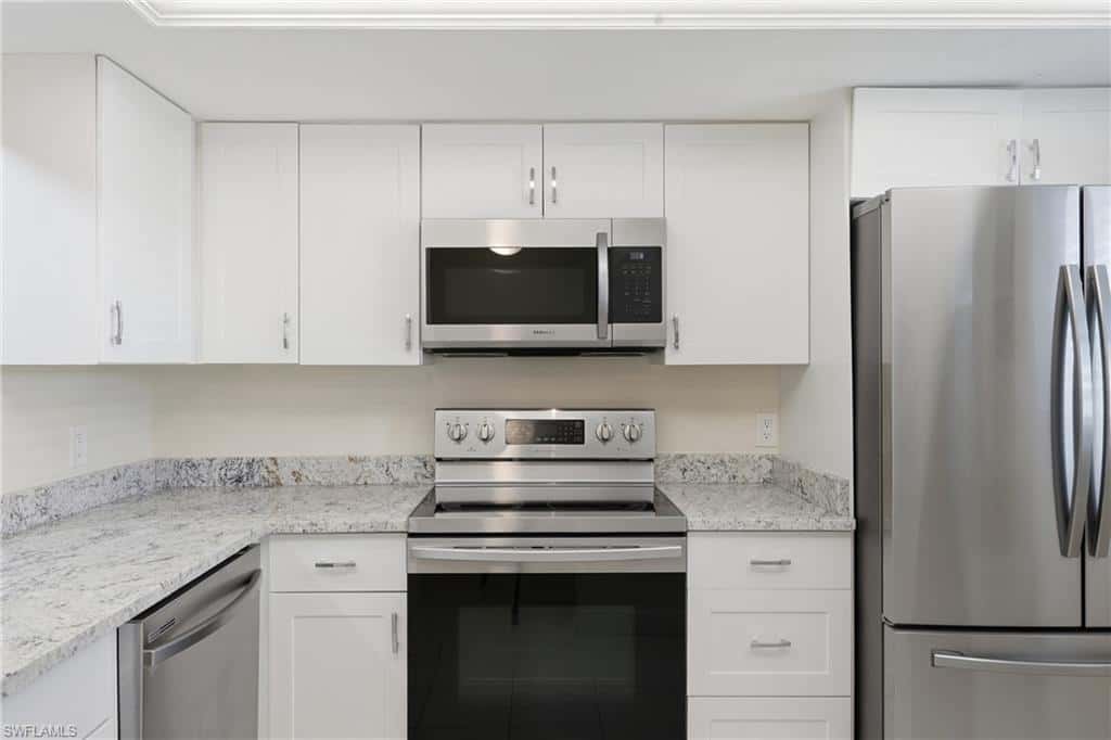 3150 Binnacle Dr #318, Naples, photo 6