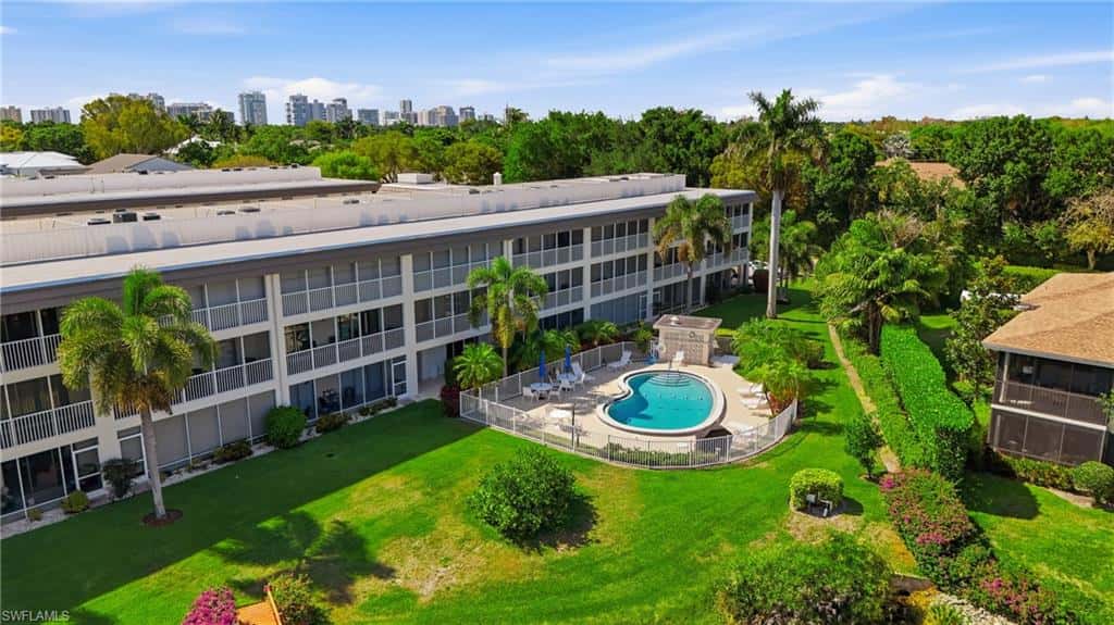 3150 Binnacle Dr #318, Naples, photo 25