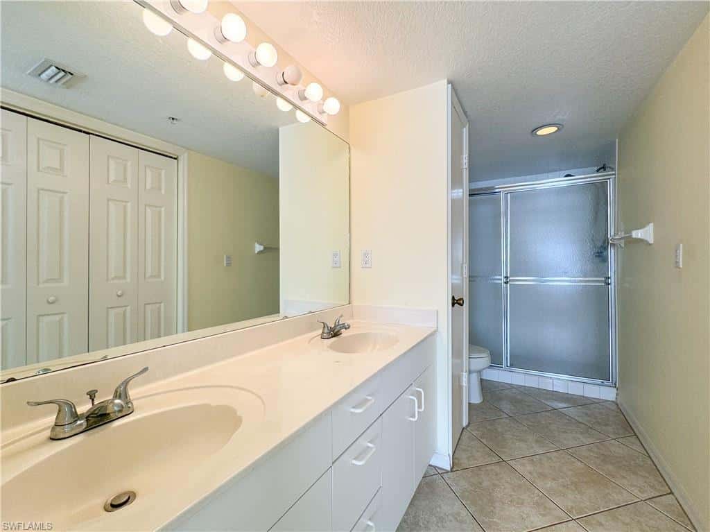 3250 Cypress Glen Way #424, Naples, photo 9