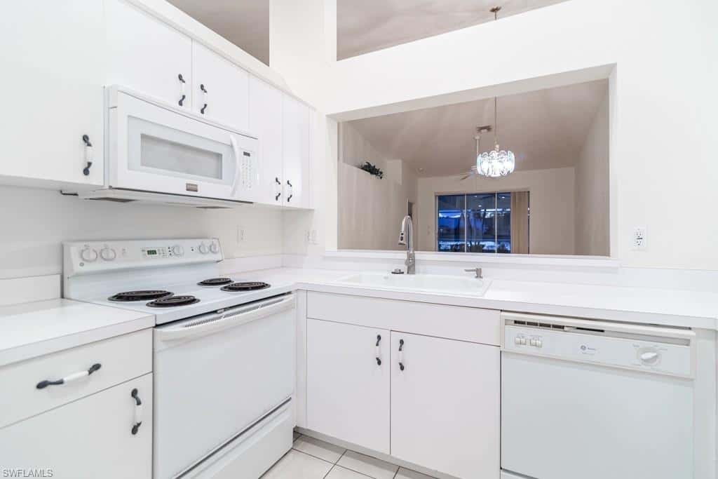 2230 Stacil Cir, Naples, photo 4