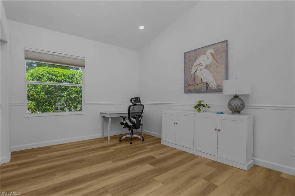 120 Livermore Ln, Naples, photo 23