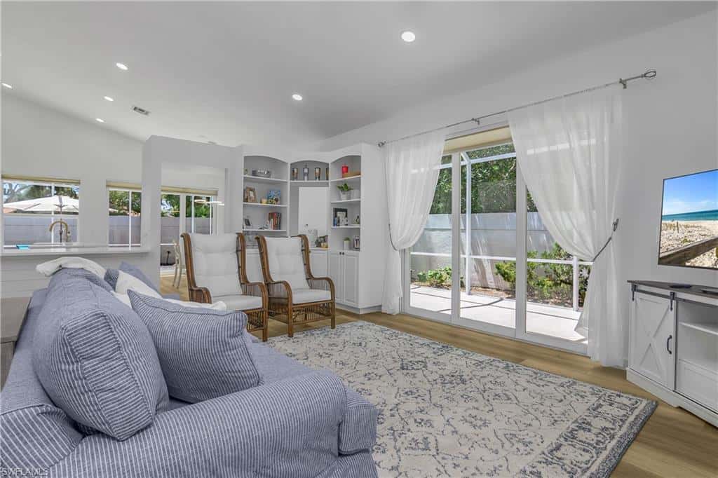 120 Livermore Ln, Naples, photo 5