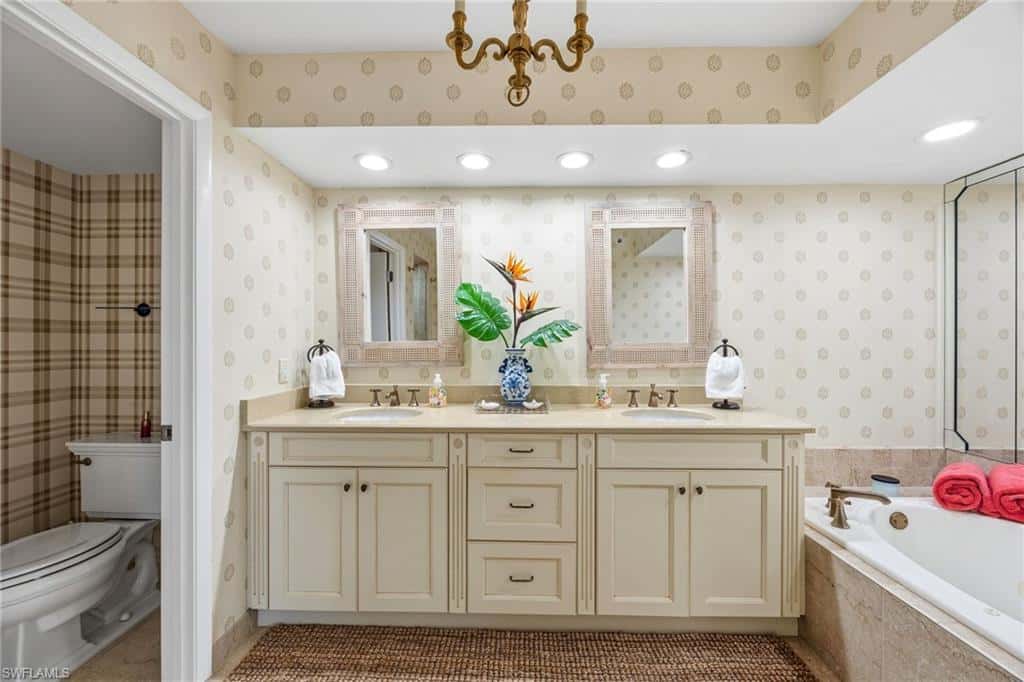 4651 Gulf Shore Blvd #205, Naples, photo 19