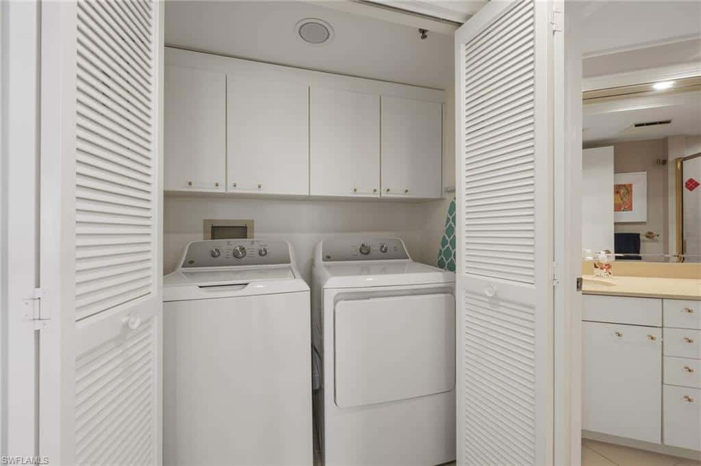 4651 Gulf Shore Blvd #205, Naples, photo 8