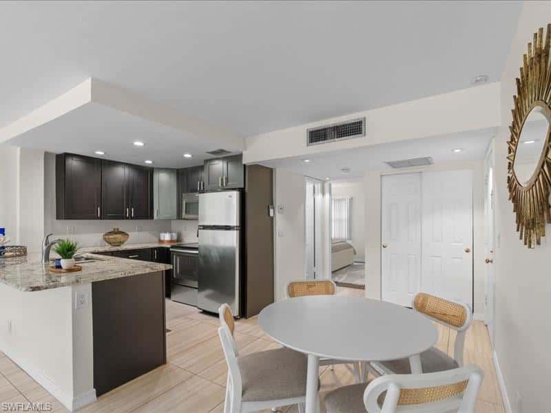 1084 Forest Lakes Dr #7205, Naples, photo 6