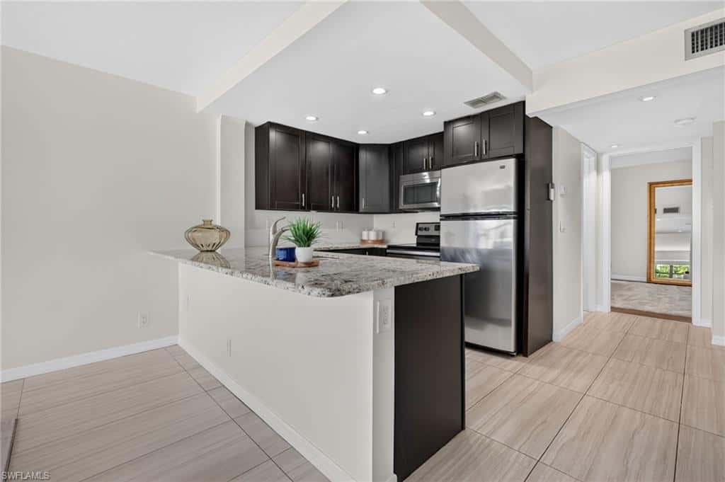 1084 Forest Lakes Dr #7205, Naples, photo 7