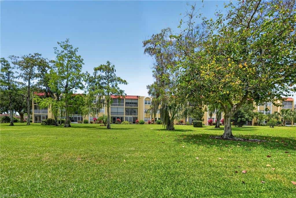 1084 Forest Lakes Dr #7205, Naples, photo 18