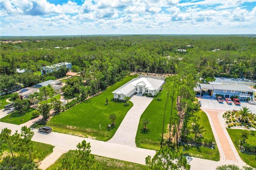 24265 Cock Robin Ln, Bonita Springs, photo 40