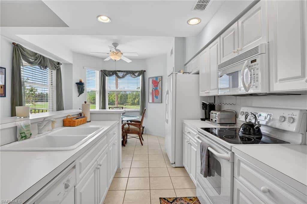 3830 Sawgrass Way #2922, Naples, photo 8