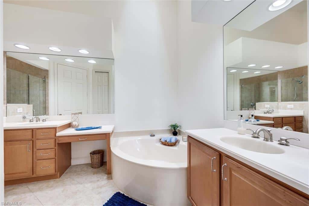 6442 Legacy Cir #203, Naples, photo 34