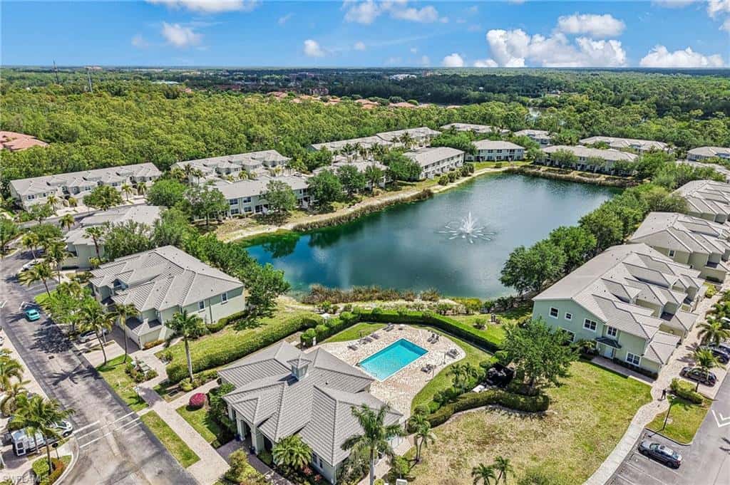 1410 Mariposa Cir #102, Naples, photo 27