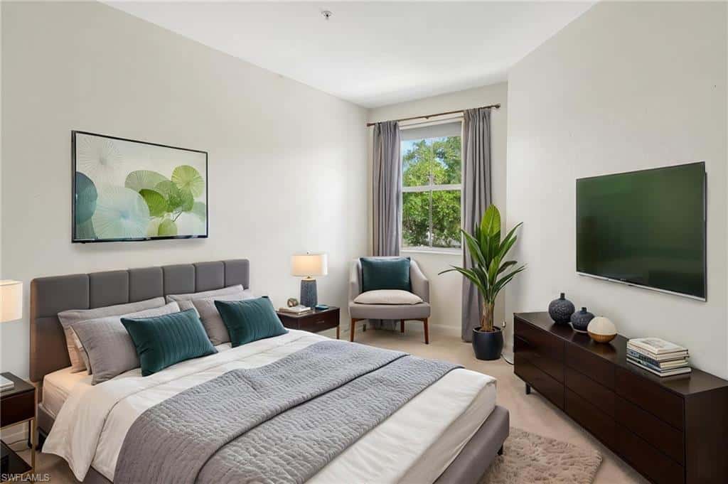 1410 Mariposa Cir #102, Naples, photo 24