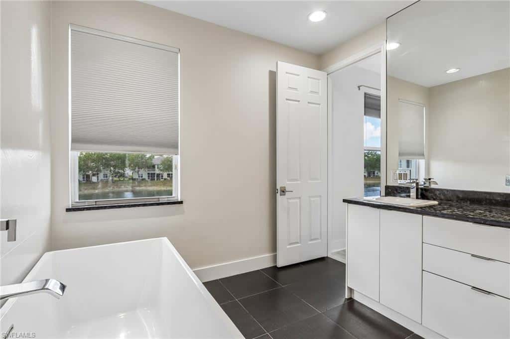 1410 Mariposa Cir #102, Naples, photo 19