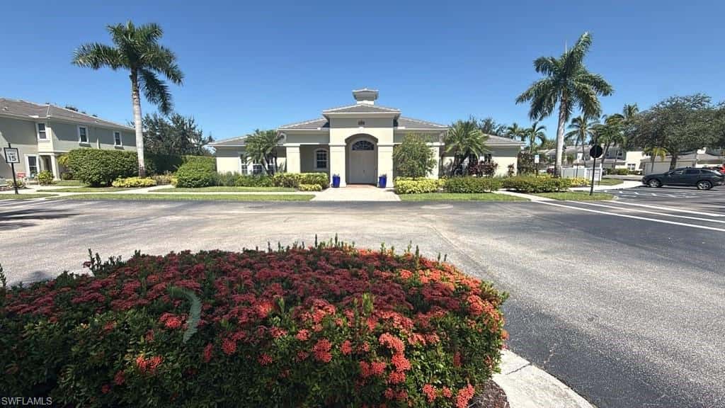 1410 Mariposa Cir #102, Naples, photo 40