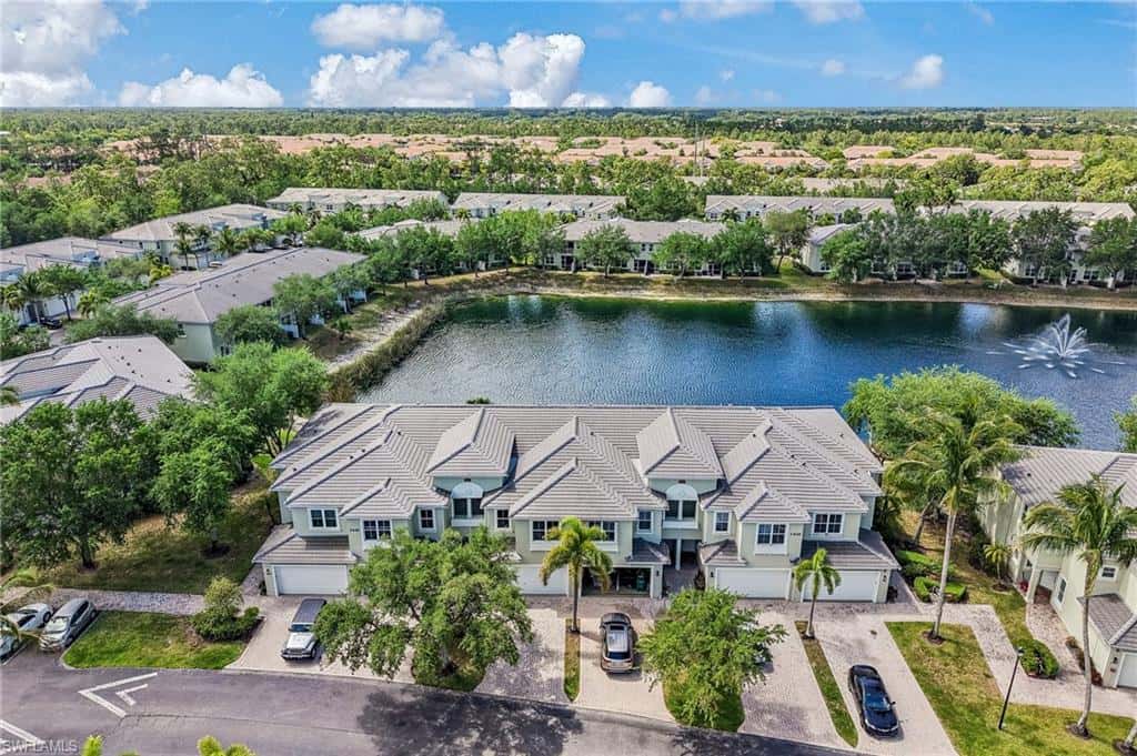 1410 Mariposa Cir #102, Naples, photo 35