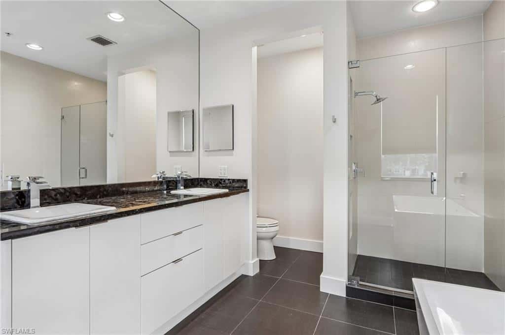 1410 Mariposa Cir #102, Naples, photo 21