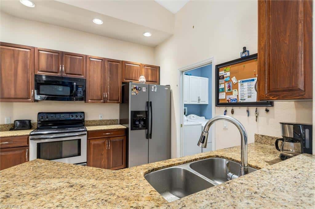 10056 Lebanon Dr, Port Charlotte, photo 11