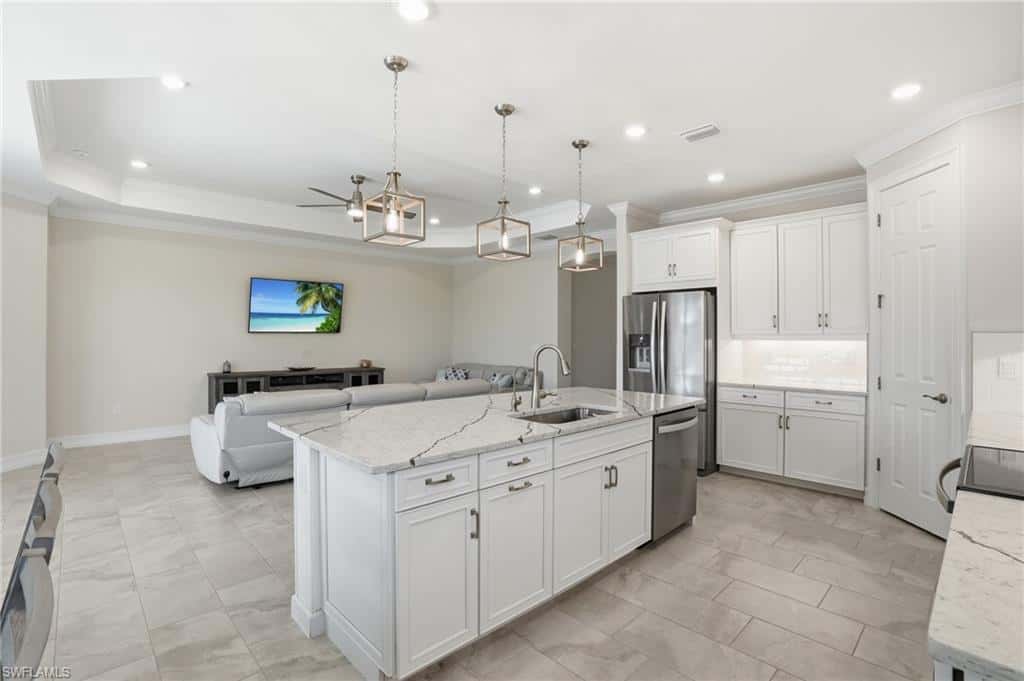 28073 Sanibel Sands St, Bonita Springs, photo 12