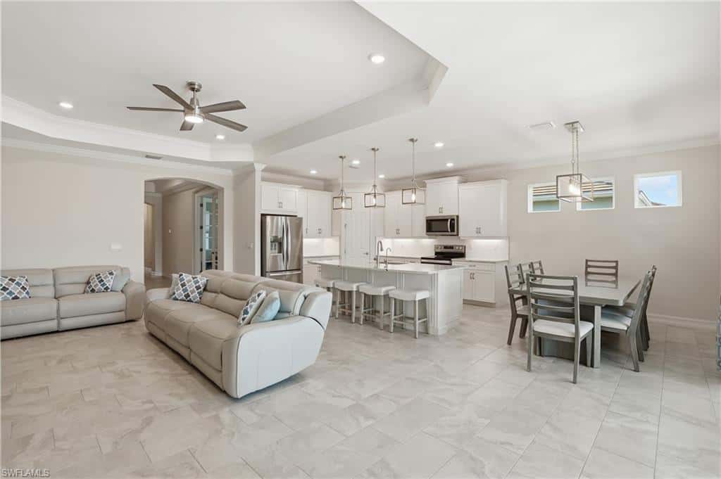 28073 Sanibel Sands St, Bonita Springs, photo 9