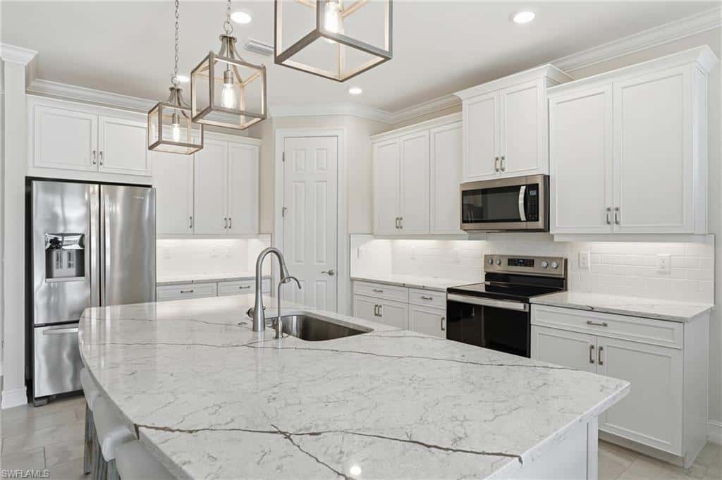 28073 Sanibel Sands St, Bonita Springs, photo 10