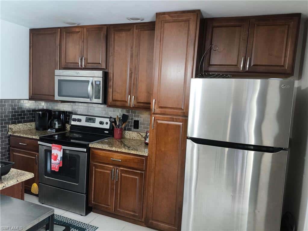 618 107th Ave, Naples, photo 19