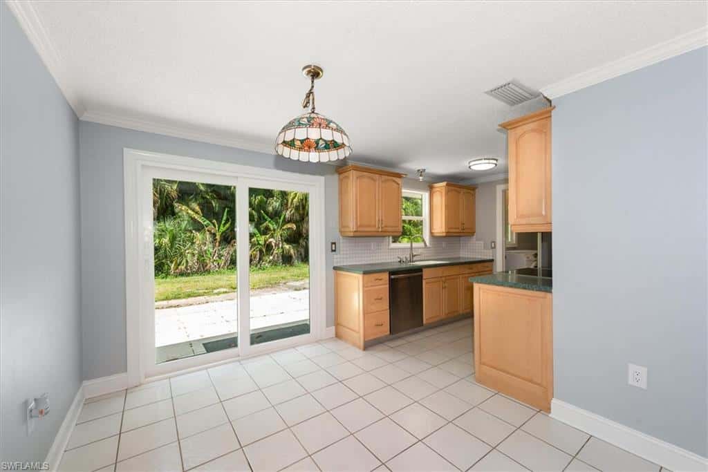 4639 Robin Ave, Naples, photo 9