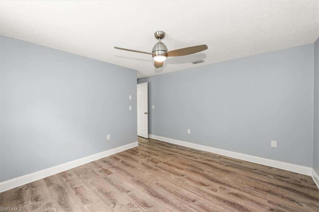 4639 Robin Ave, Naples, photo 25