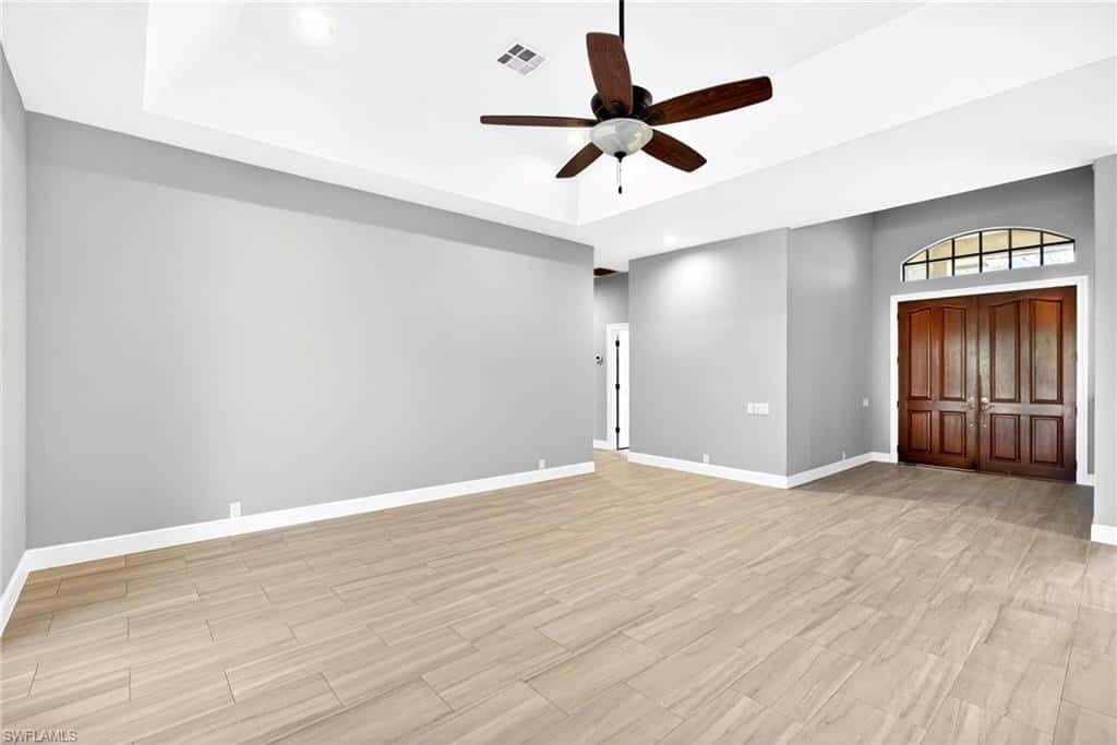 7214 Hendry Creek Dr, Fort Myers, photo 9