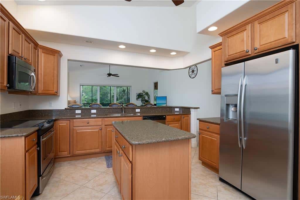 7845 Hawthorne Dr #903, Naples, photo 6